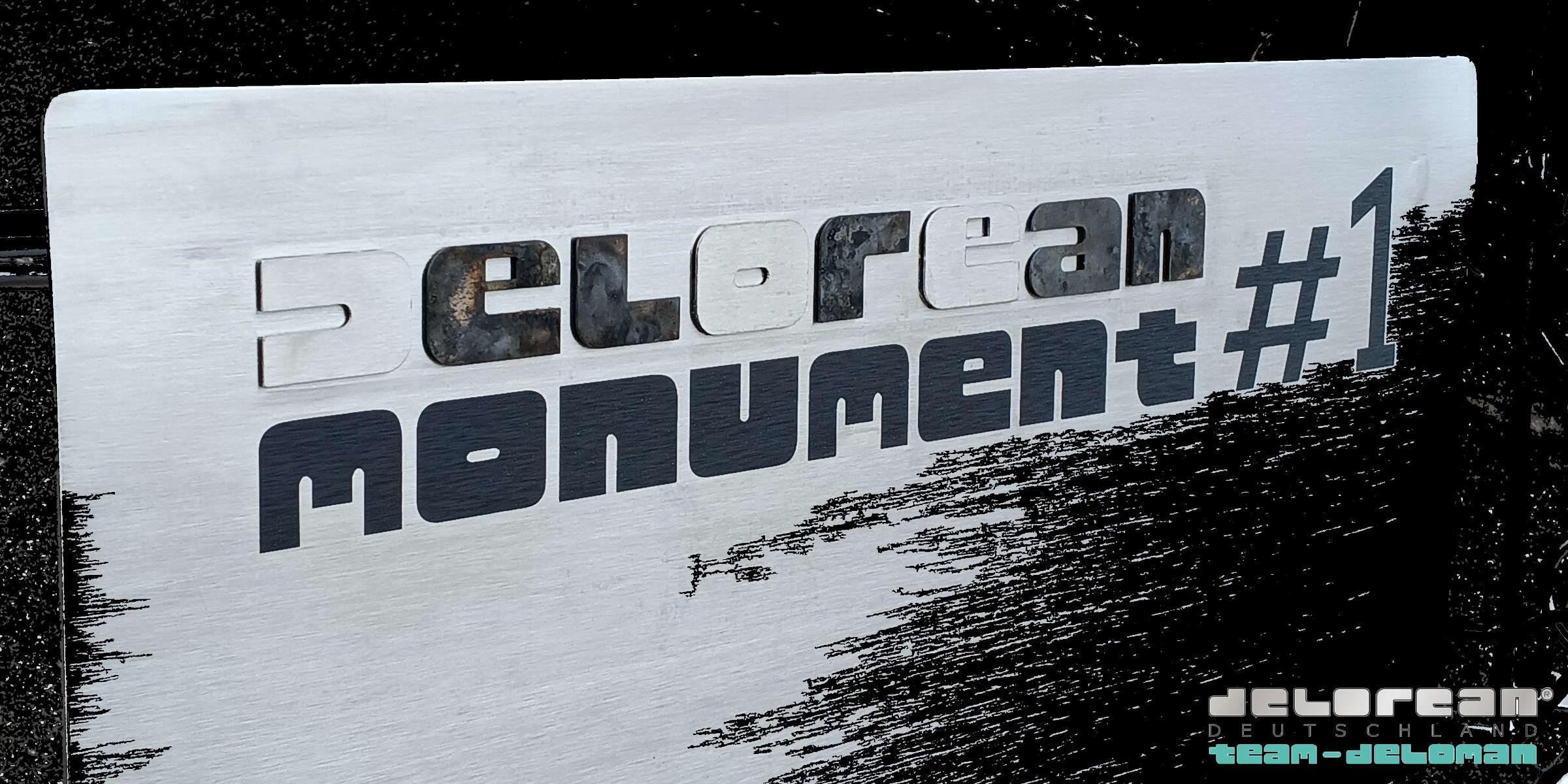 DELOREAN Monument #1